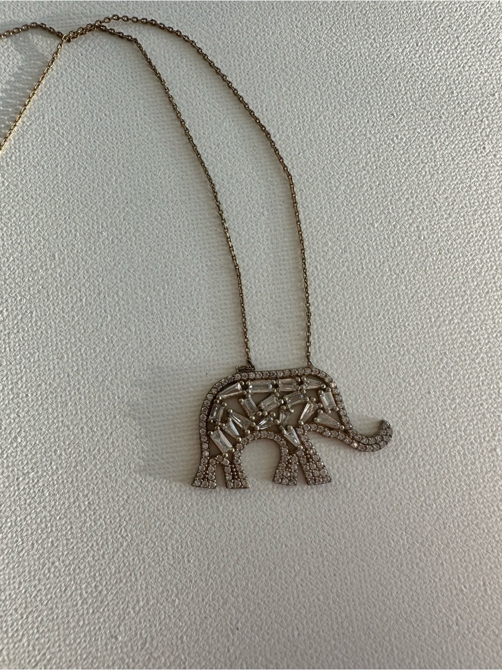Gold Rhinestone Elephant Pendant Necklace - Picture 2 of 3